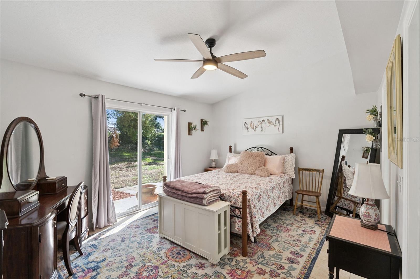 Image 12 of 34 For 8856 Courtyard Lane