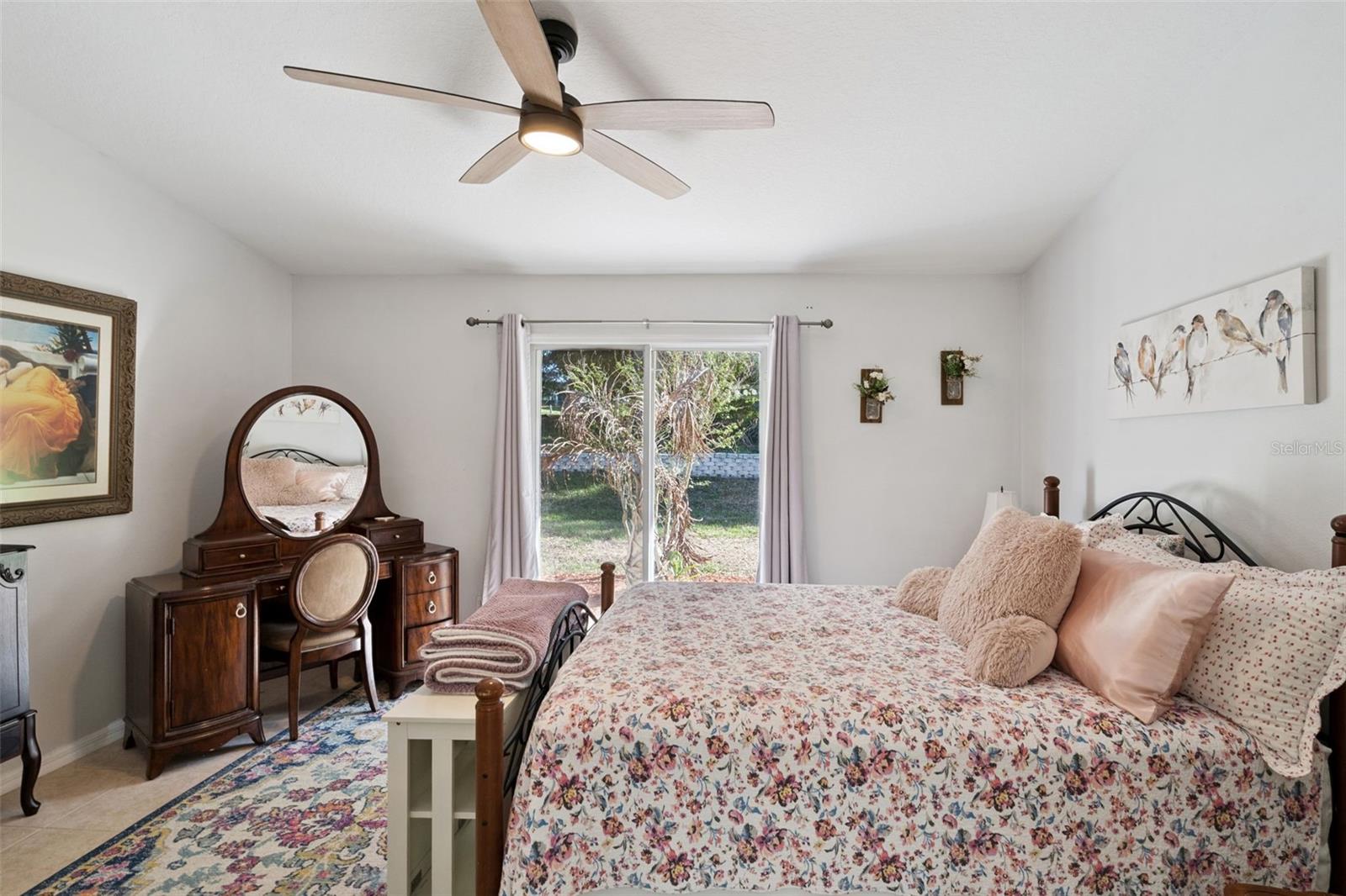 Image 14 of 34 For 8856 Courtyard Lane