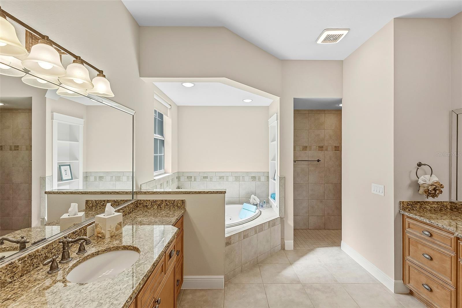 Image 27 of 75 For 1967 Lake Ridge Drive