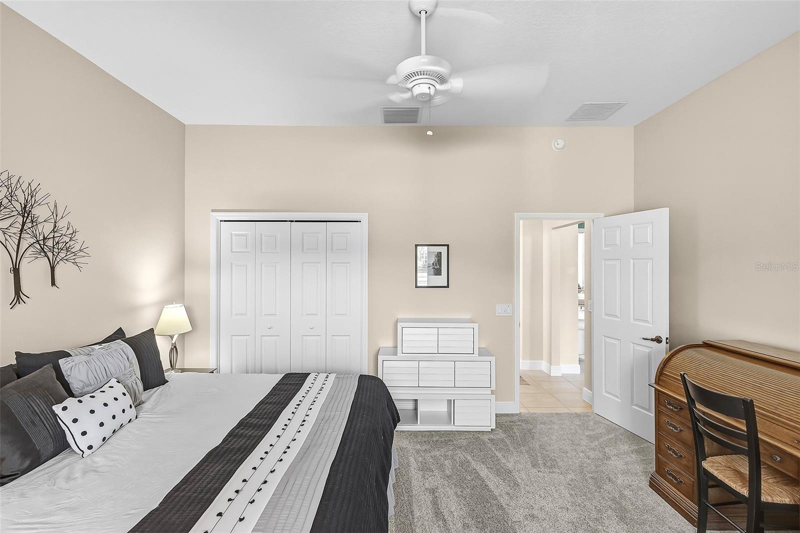 Image 40 of 75 For 1967 Lake Ridge Drive