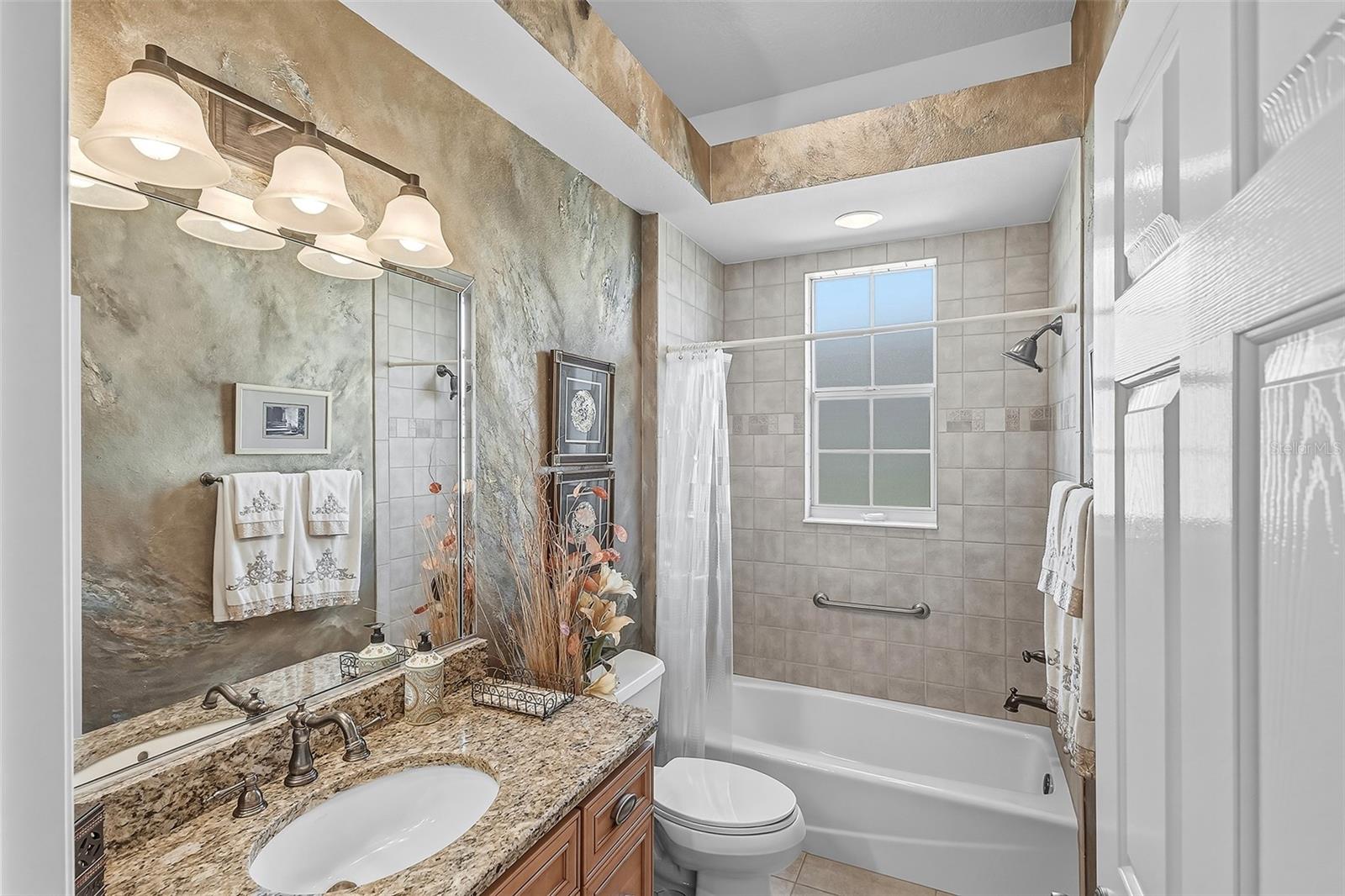 Image 41 of 75 For 1967 Lake Ridge Drive