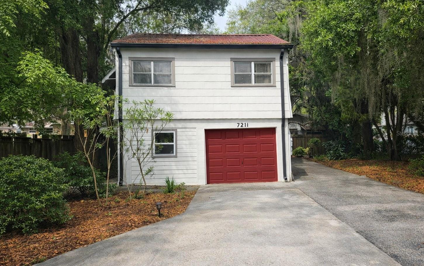 Details for 721 1-2 Park Drive, LEESBURG, FL 34748