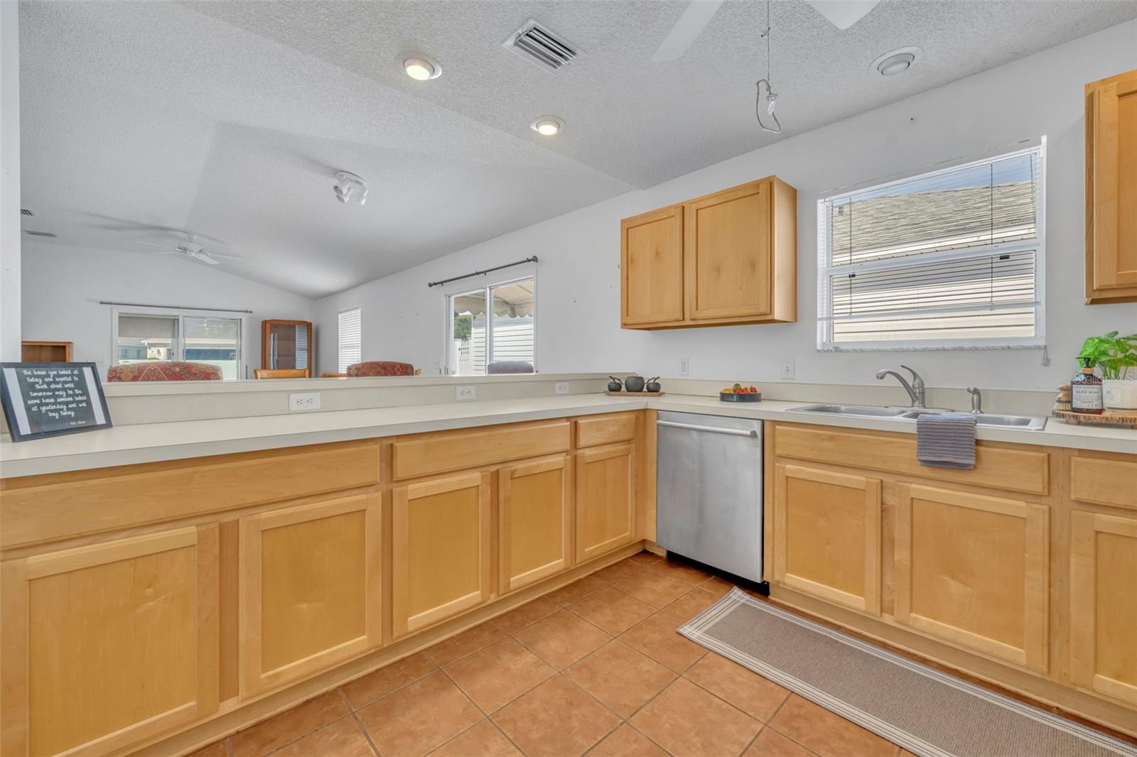 Image 16 of 46 For 16820 80th Bathurst Court