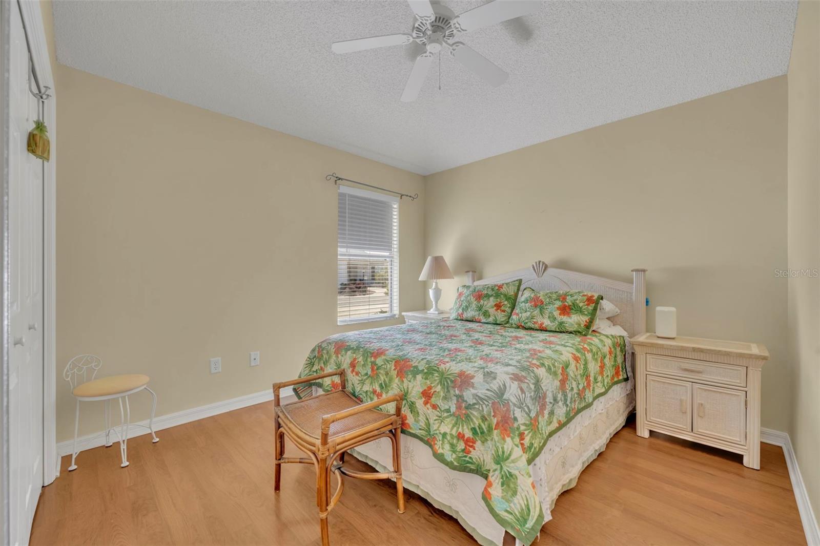 Image 23 of 46 For 16820 80th Bathurst Court