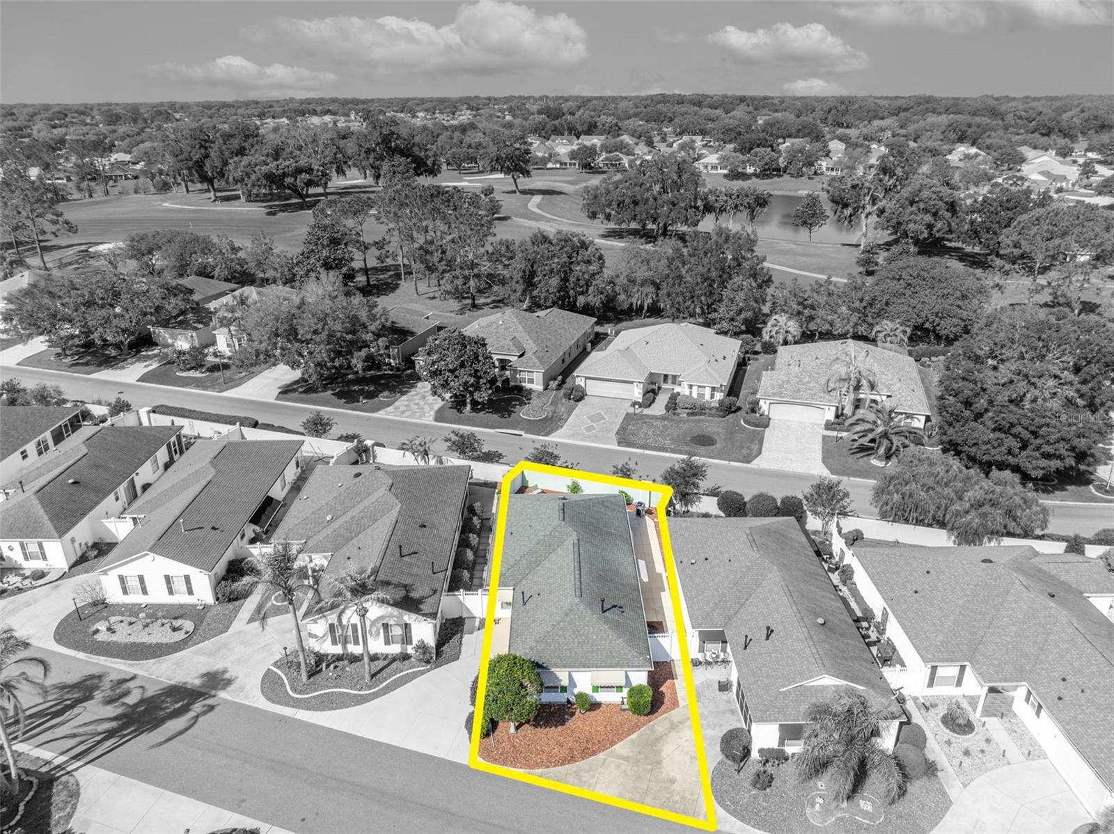 Image 39 of 46 For 16820 80th Bathurst Court