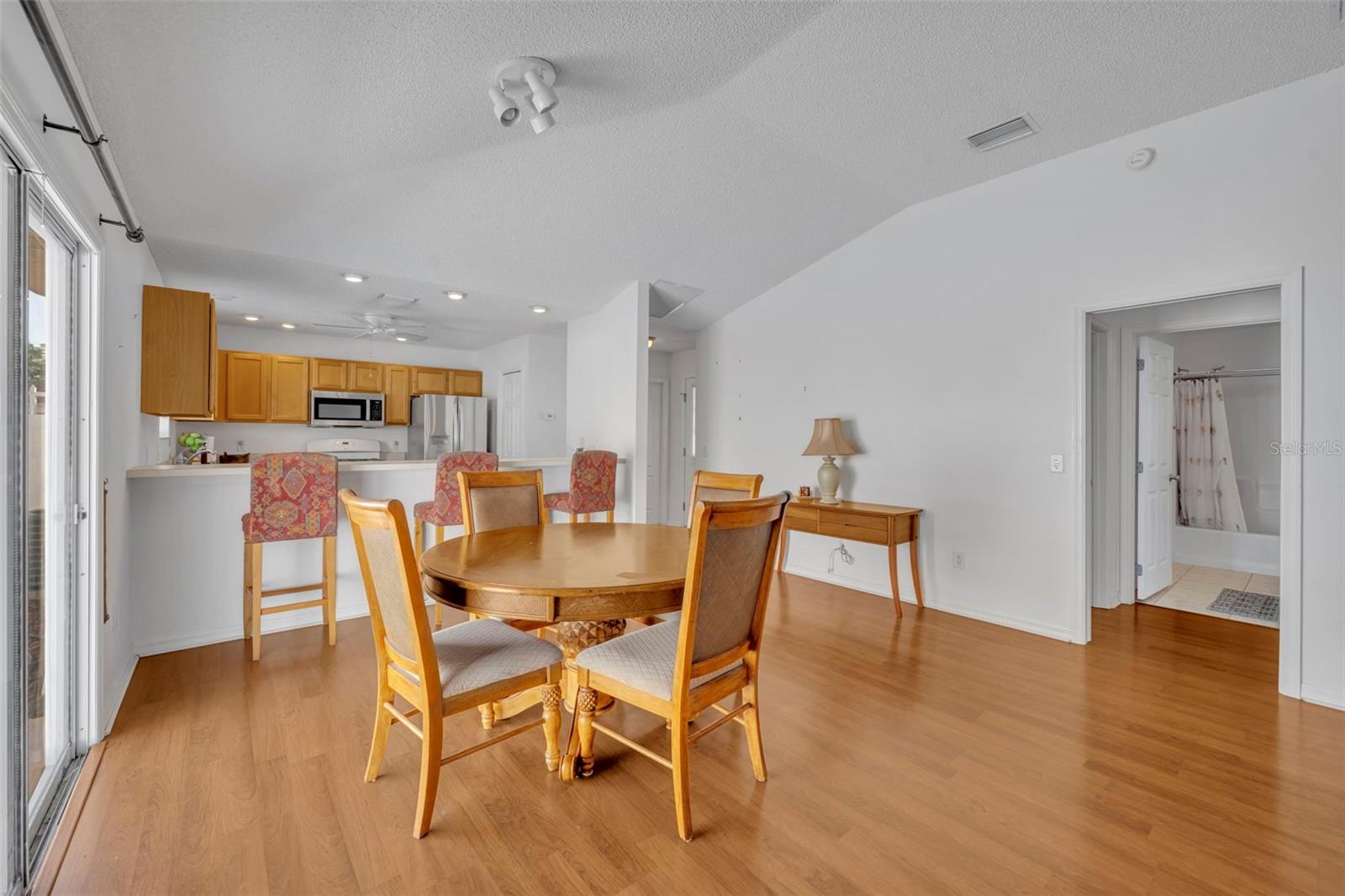 Image 9 of 46 For 16820 80th Bathurst Court