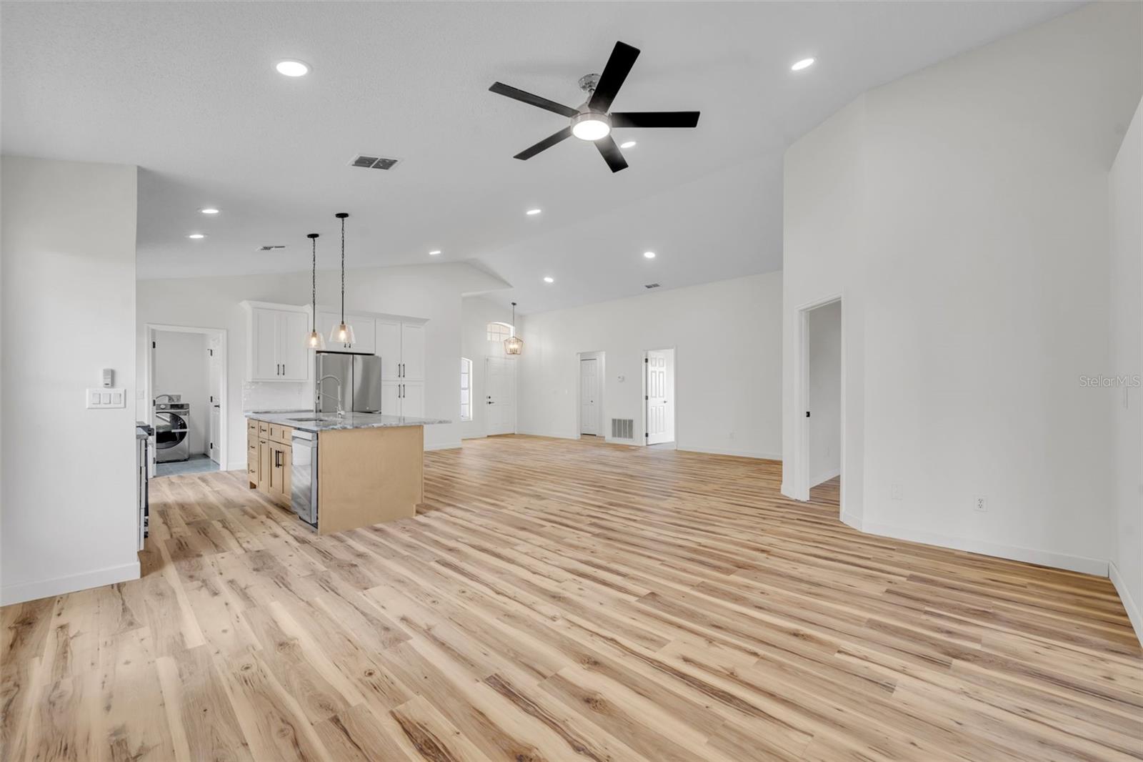 Image 13 of 46 For 3635 Kingswood Court