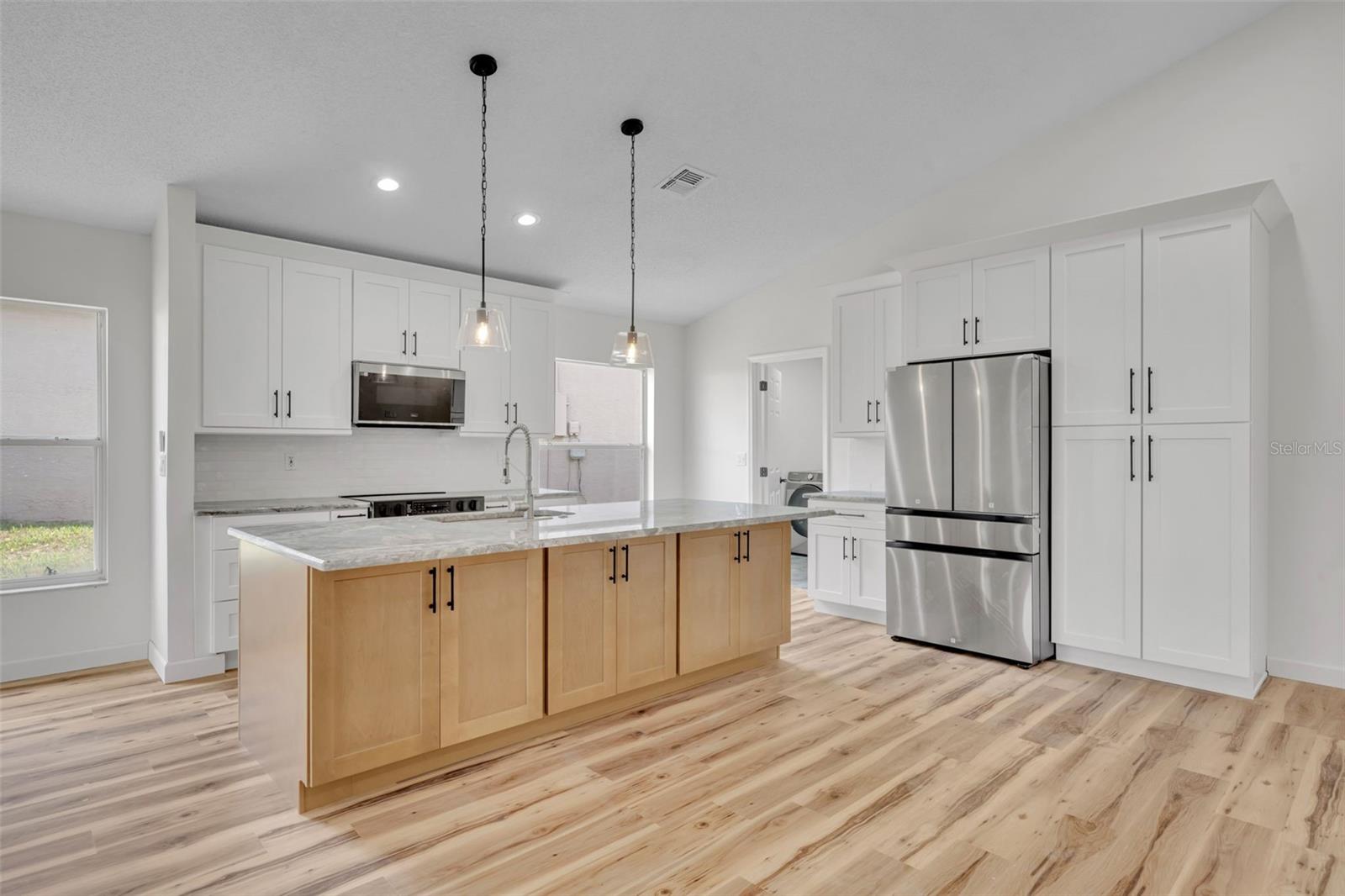 Image 14 of 46 For 3635 Kingswood Court