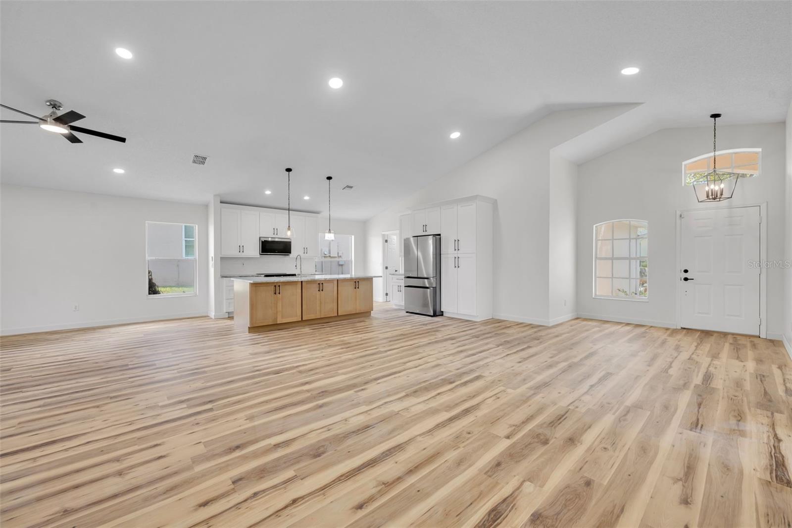 Image 9 of 46 For 3635 Kingswood Court