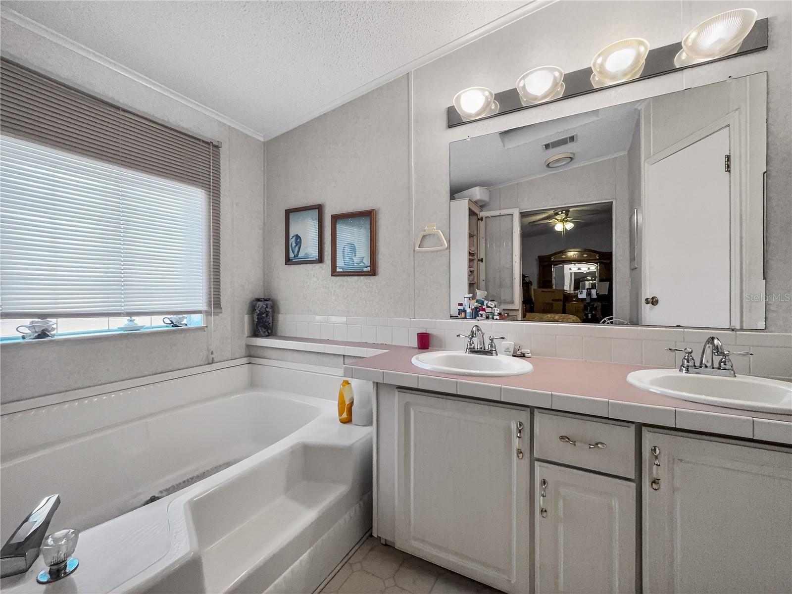 Image 12 of 24 For 1923 Leesburg Boulevard