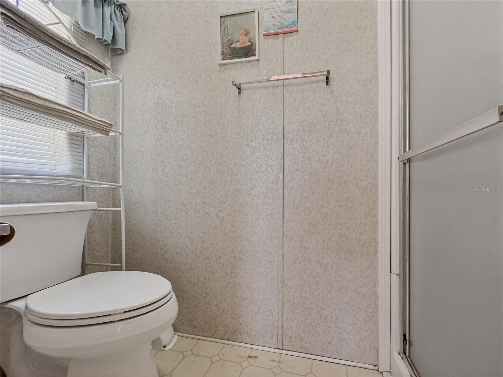 Image 13 of 24 For 1923 Leesburg Boulevard