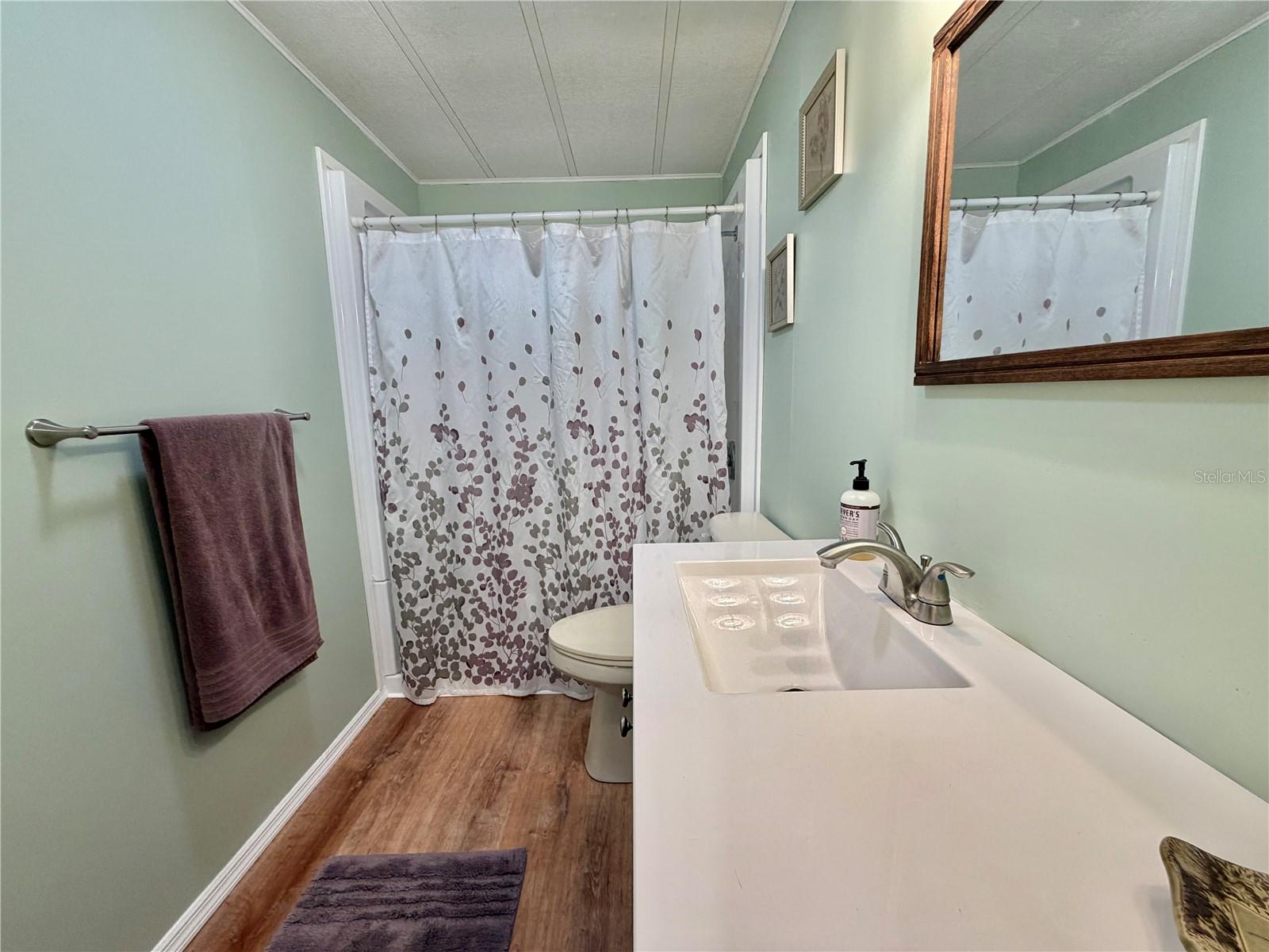 Image 28 of 68 For 158 Hibiscus Way