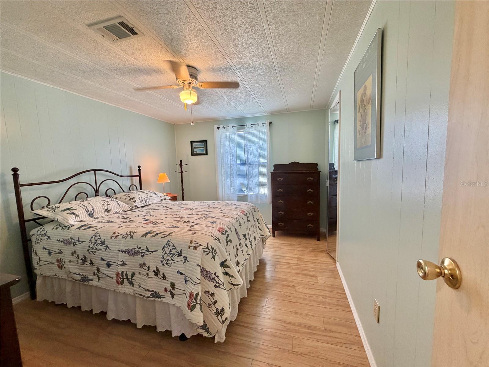 Image 33 of 68 For 158 Hibiscus Way