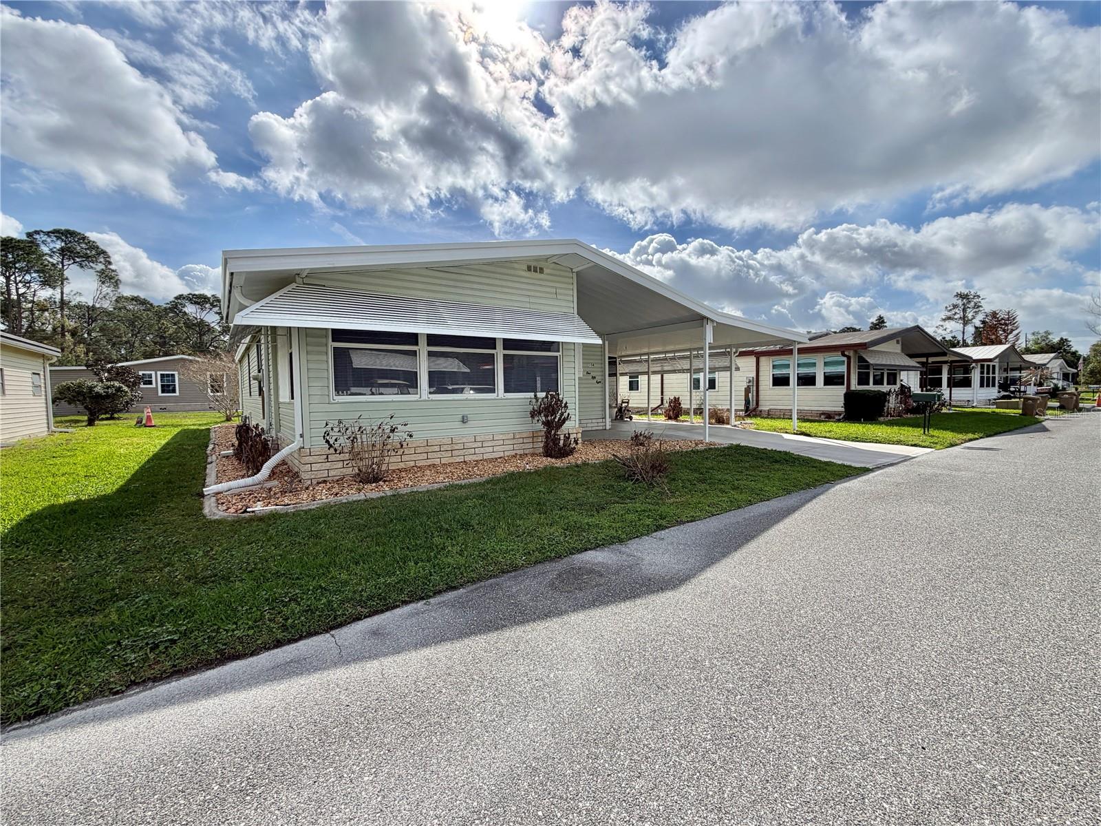 Image 64 of 68 For 158 Hibiscus Way