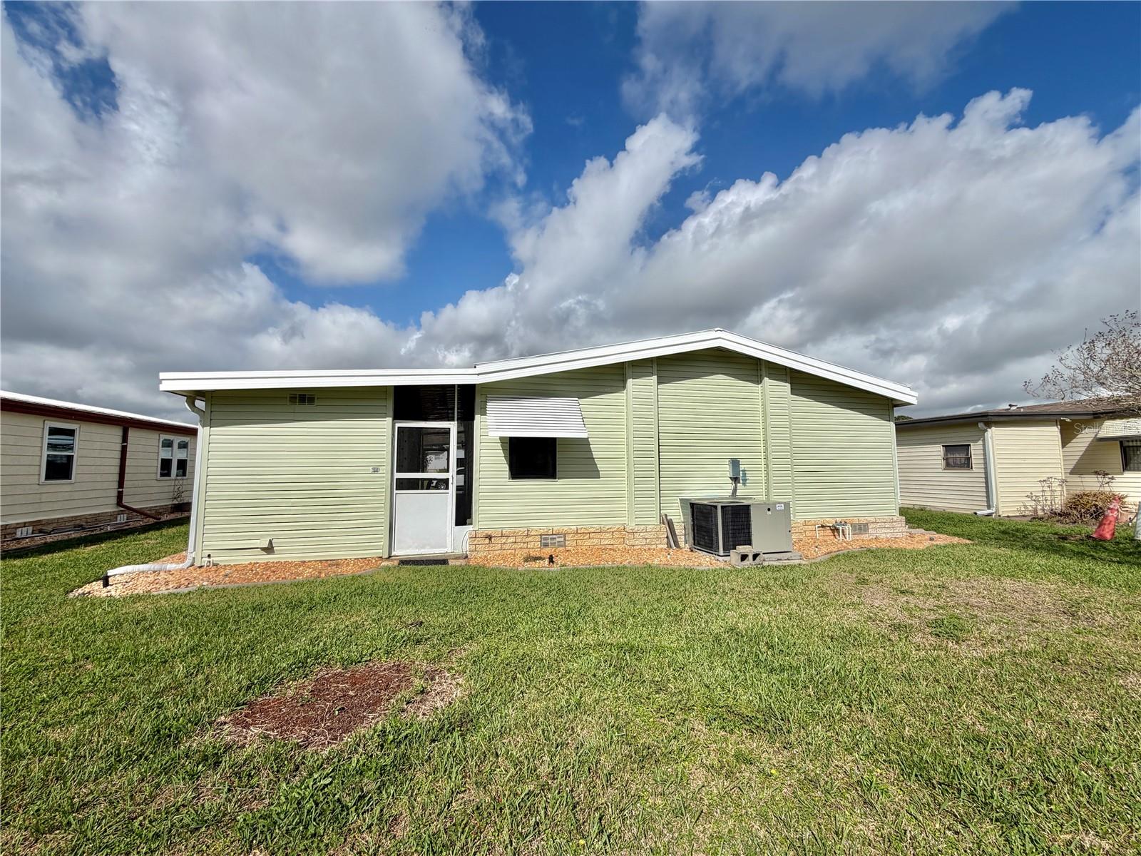 Image 66 of 68 For 158 Hibiscus Way