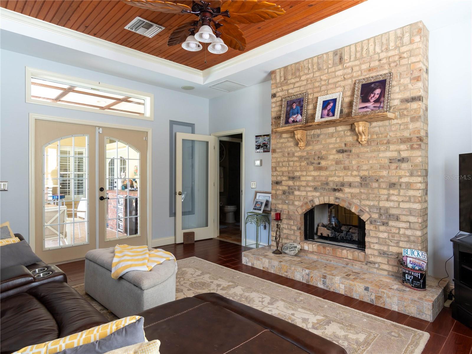 Image 32 of 55 For 14020 106th Street