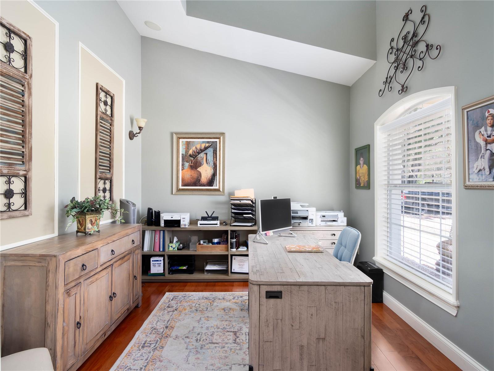 Image 33 of 55 For 14020 106th Street