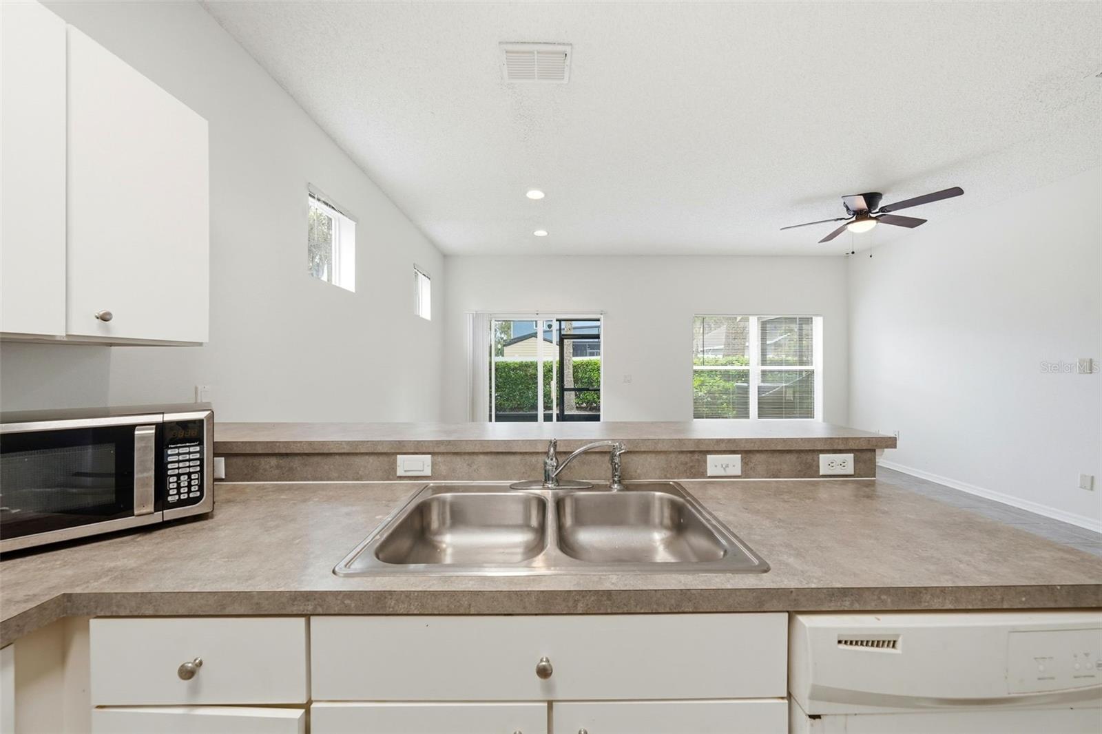 Image 12 of 30 For 2227 Brancaster Circle