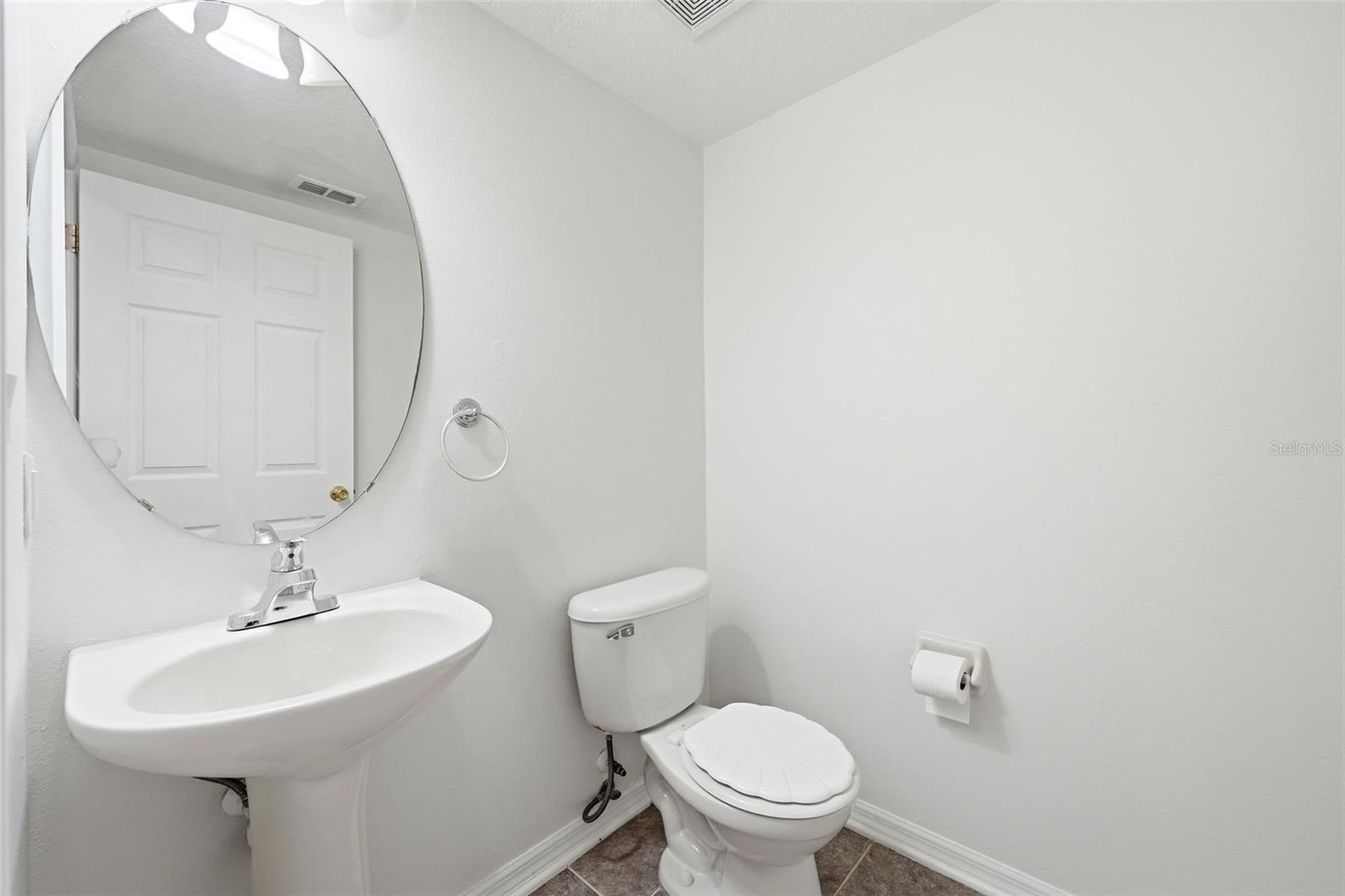 Image 14 of 30 For 2227 Brancaster Circle