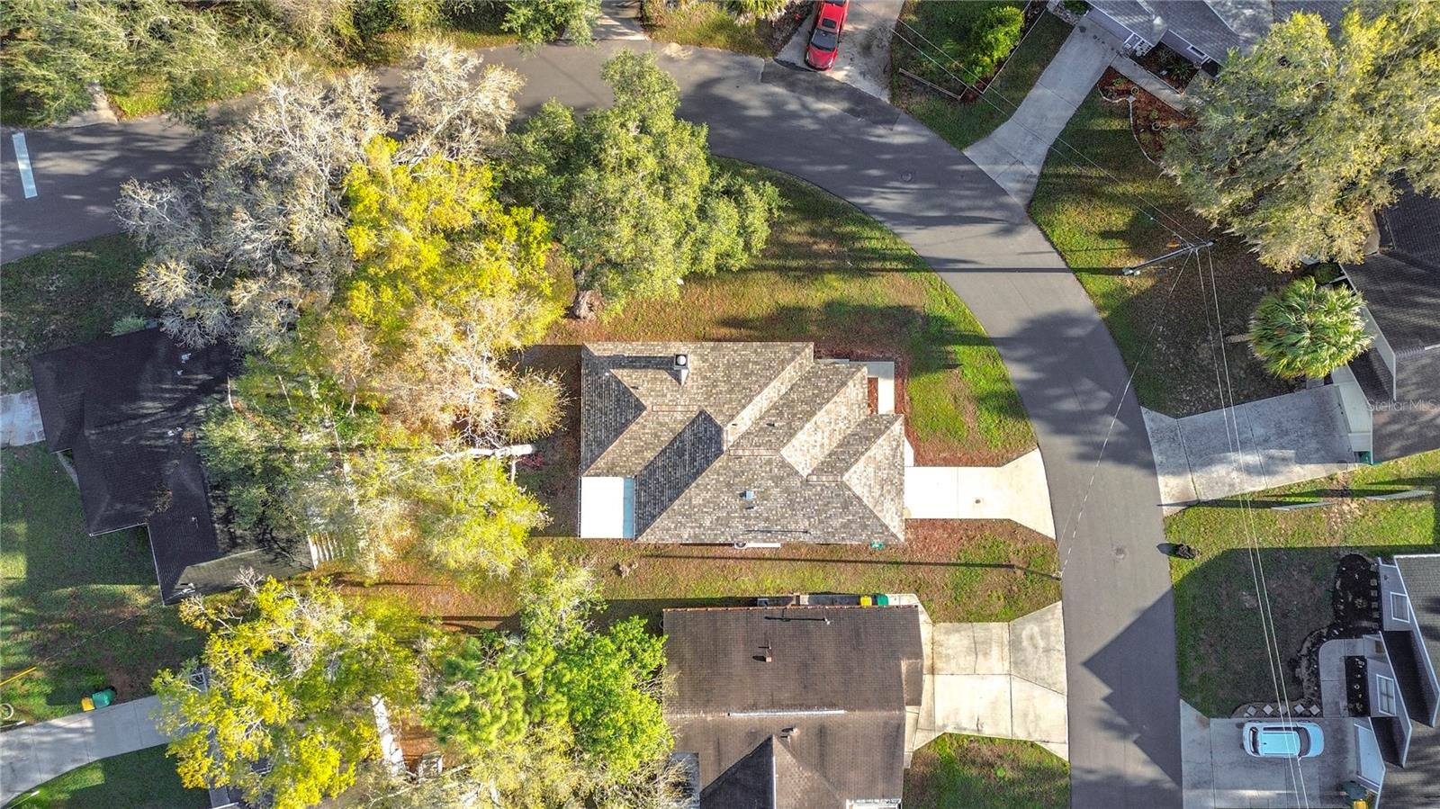 Image 27 of 29 For 405 Circlewood Street