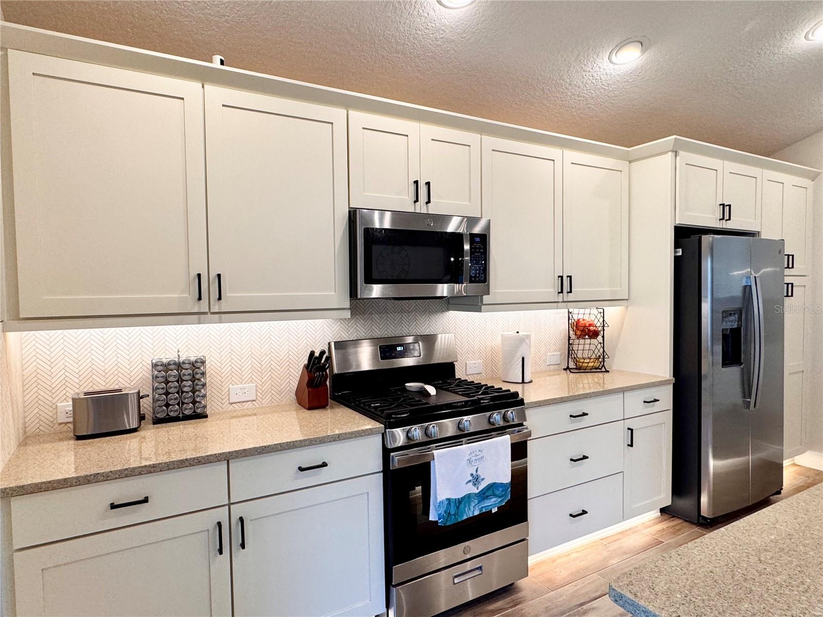 Image 8 of 30 For 5596 Matanzas Loop