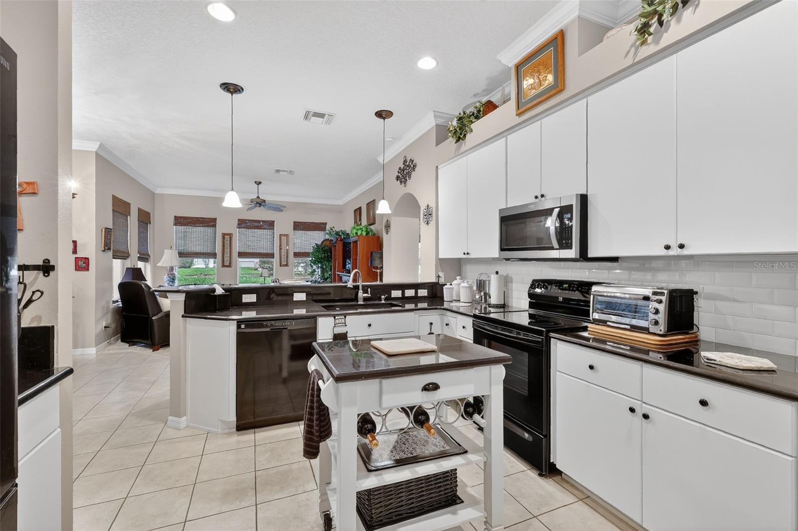 Image 21 of 49 For 5154 Aurora Drive