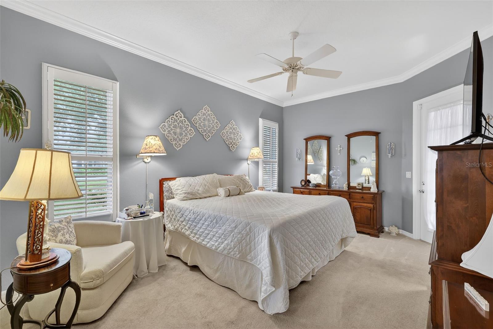 Image 25 of 49 For 5154 Aurora Drive