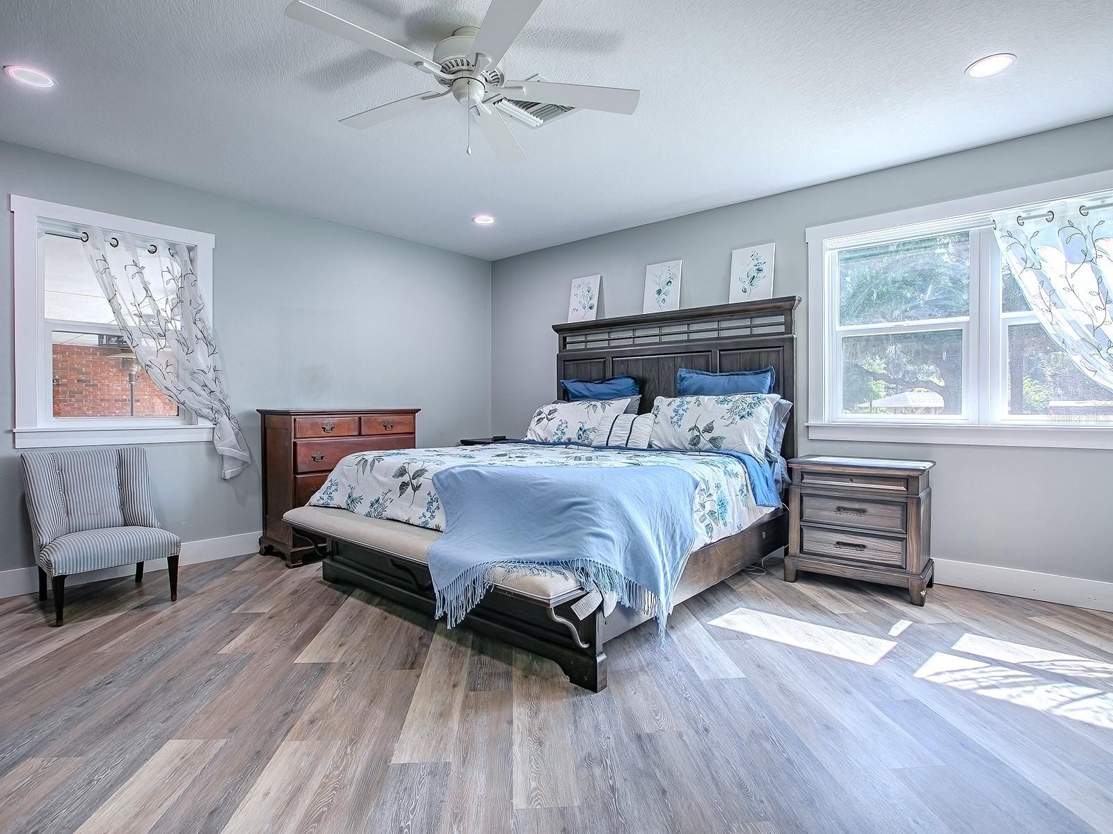 Image 17 of 55 For 111 Cardinal Lane