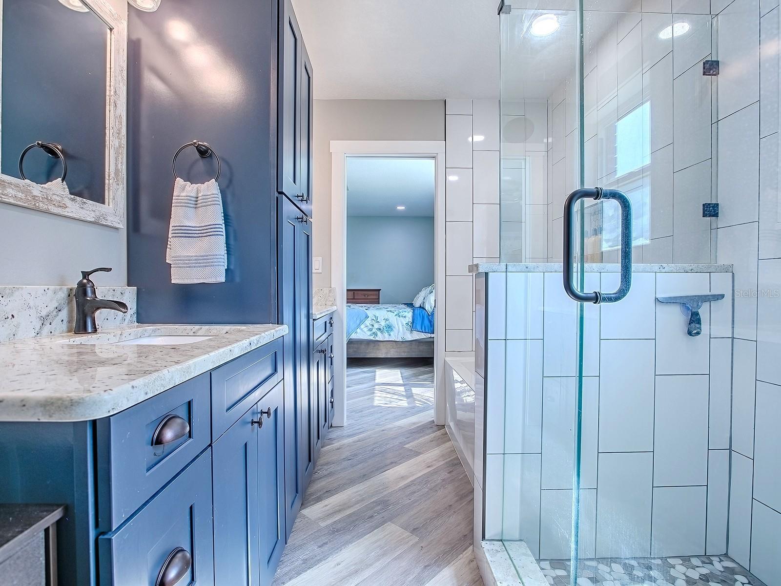 Image 23 of 55 For 111 Cardinal Lane