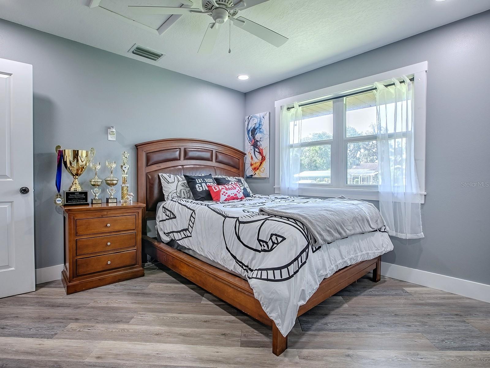 Image 27 of 55 For 111 Cardinal Lane