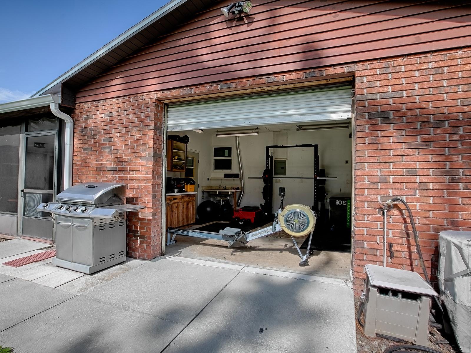 Image 37 of 55 For 111 Cardinal Lane