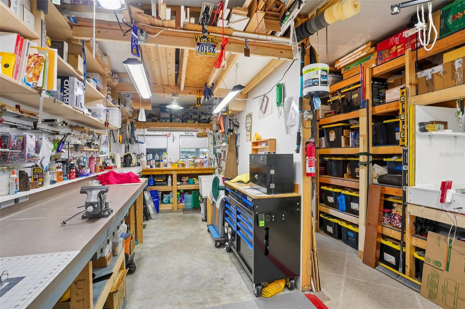 Image 40 of 59 For 122 Tamarisk Way