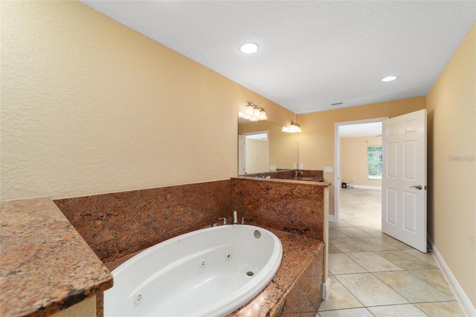 Image 24 of 53 For 4 Malauka Pass Place