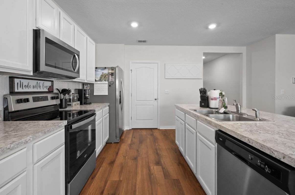 Image 6 of 21 For 1641 Buttonwood Way