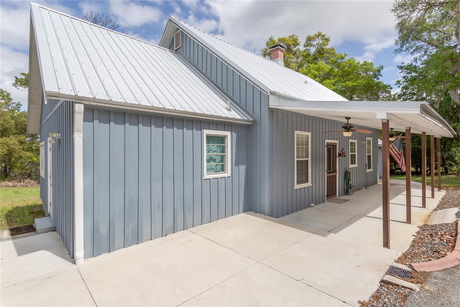 Image 10 of 73 For 1905 Myrtle Lake Avenue