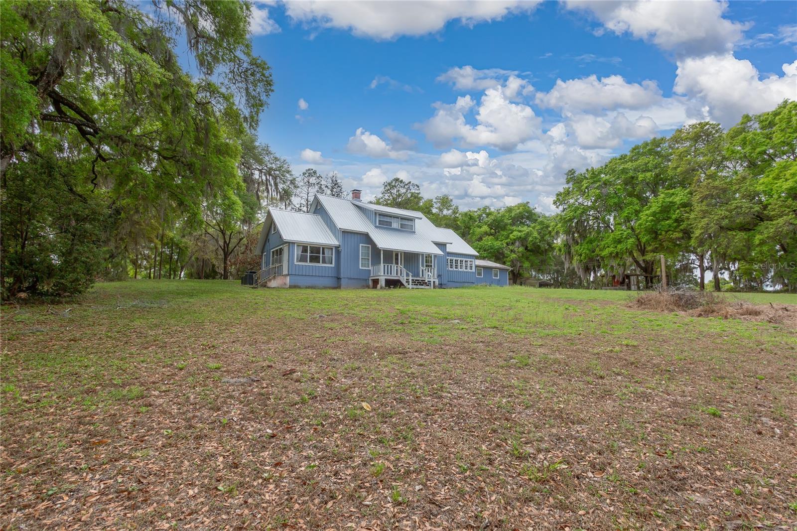 Image 17 of 73 For 1905 Myrtle Lake Avenue