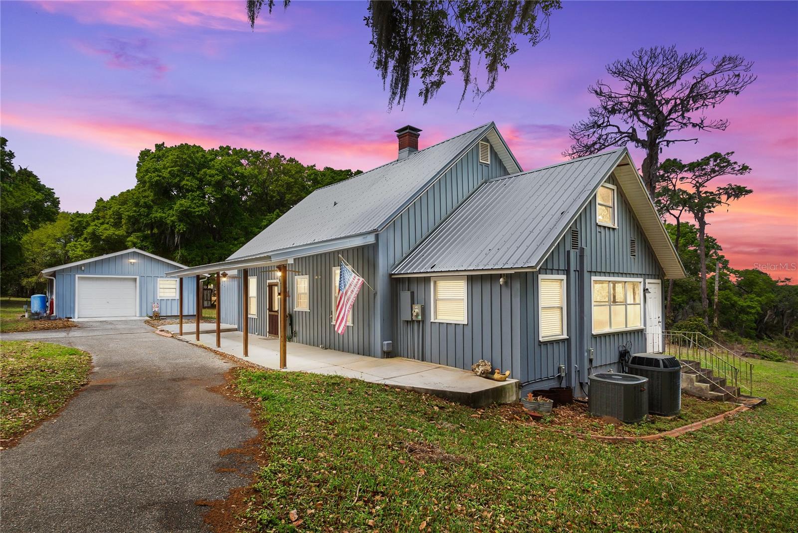 Image 3 of 73 For 1905 Myrtle Lake Avenue