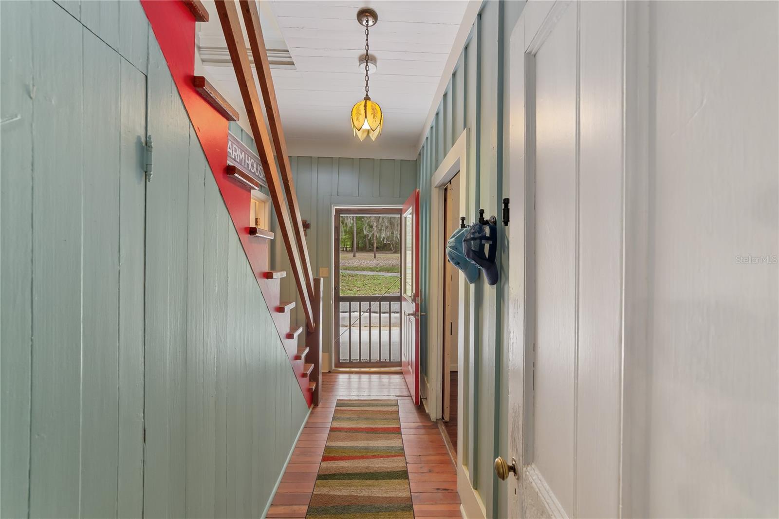 Image 31 of 73 For 1905 Myrtle Lake Avenue