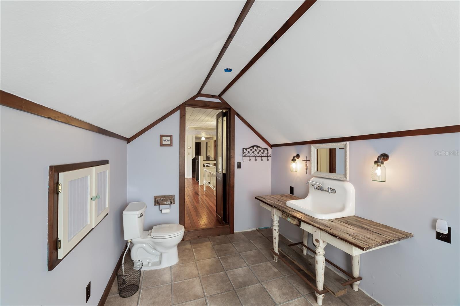 Image 67 of 73 For 1905 Myrtle Lake Avenue