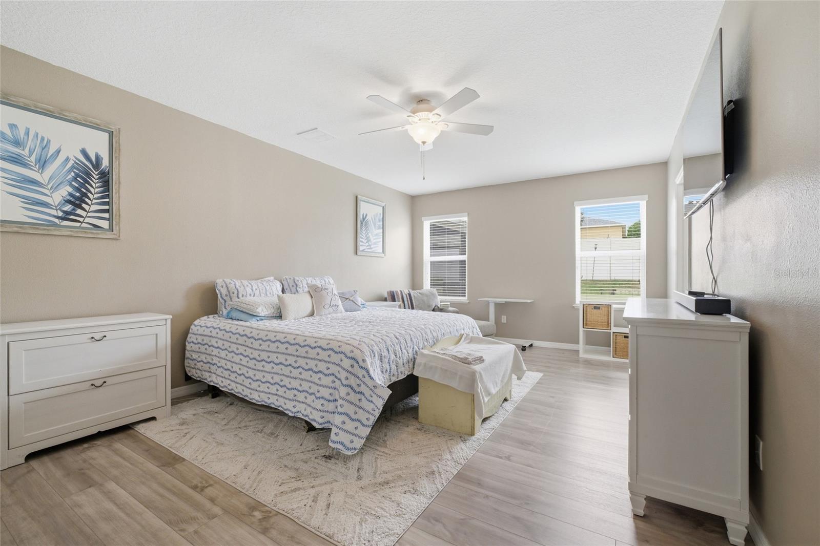 Image 11 of 47 For 722 Black Eagle Drive