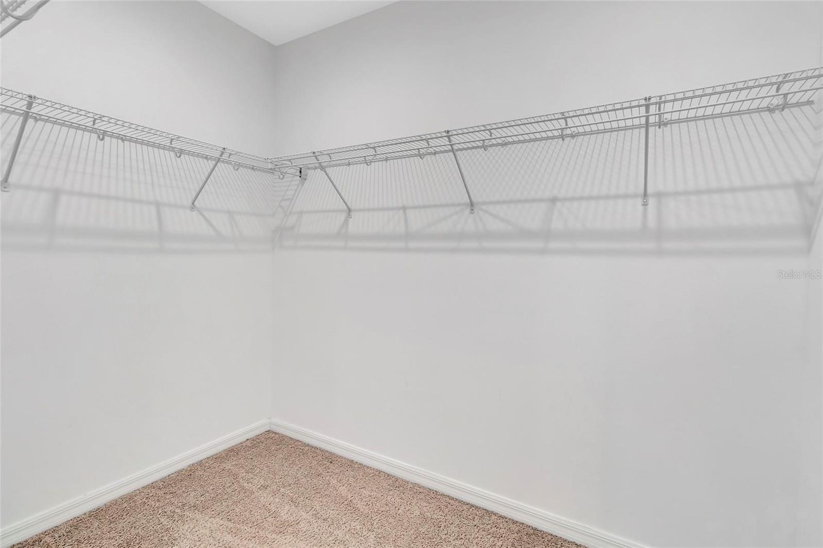 Image 19 of 33 For 221 Aquamarine Lane