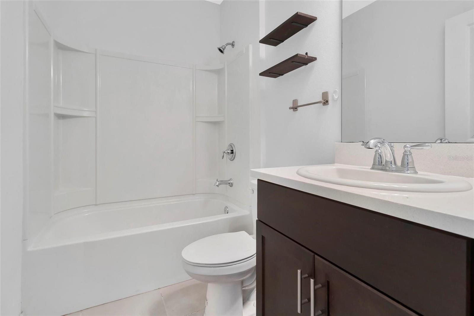 Image 22 of 33 For 221 Aquamarine Lane