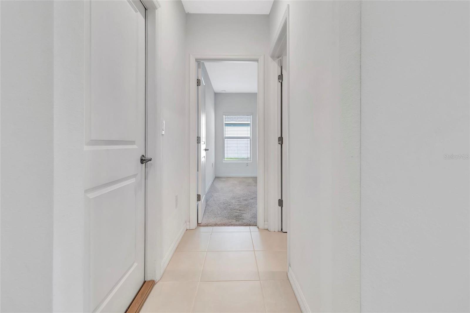 Image 24 of 33 For 221 Aquamarine Lane