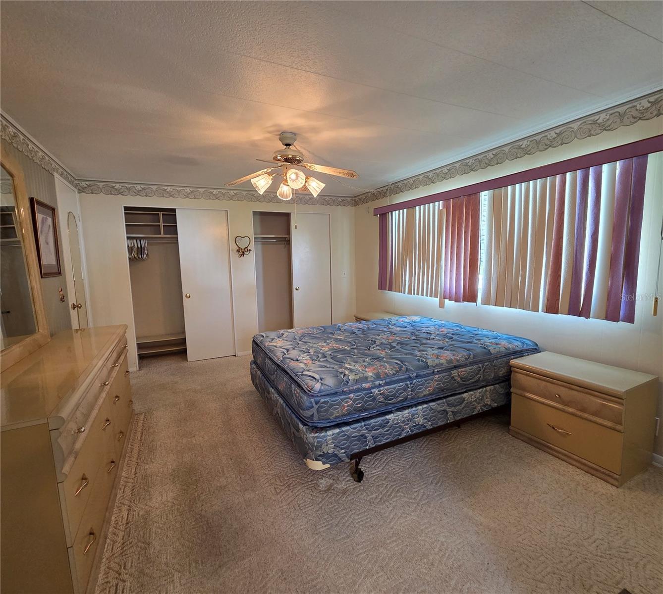 Image 15 of 32 For 426 Hawthorne Boulevard