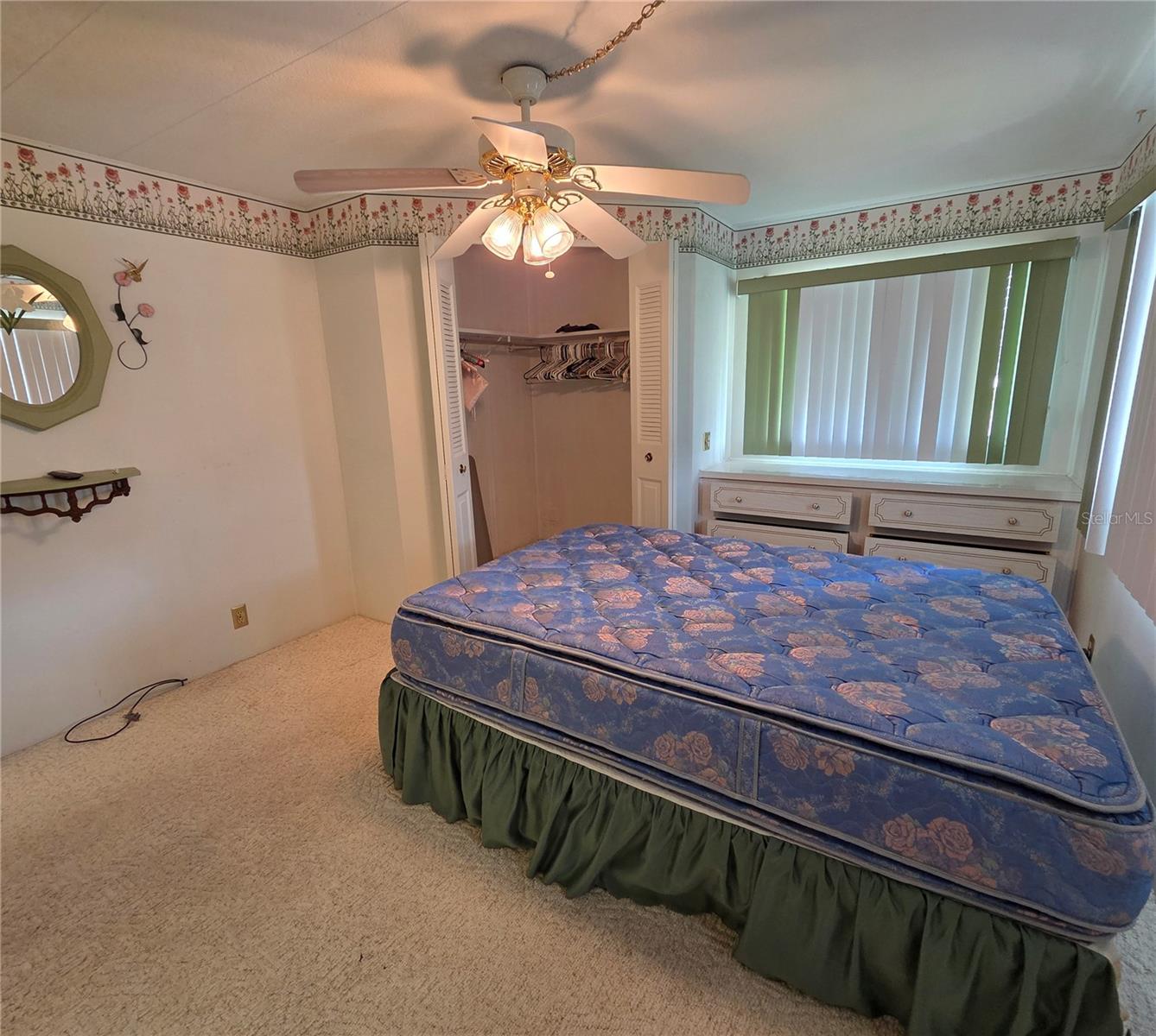 Image 19 of 32 For 426 Hawthorne Boulevard