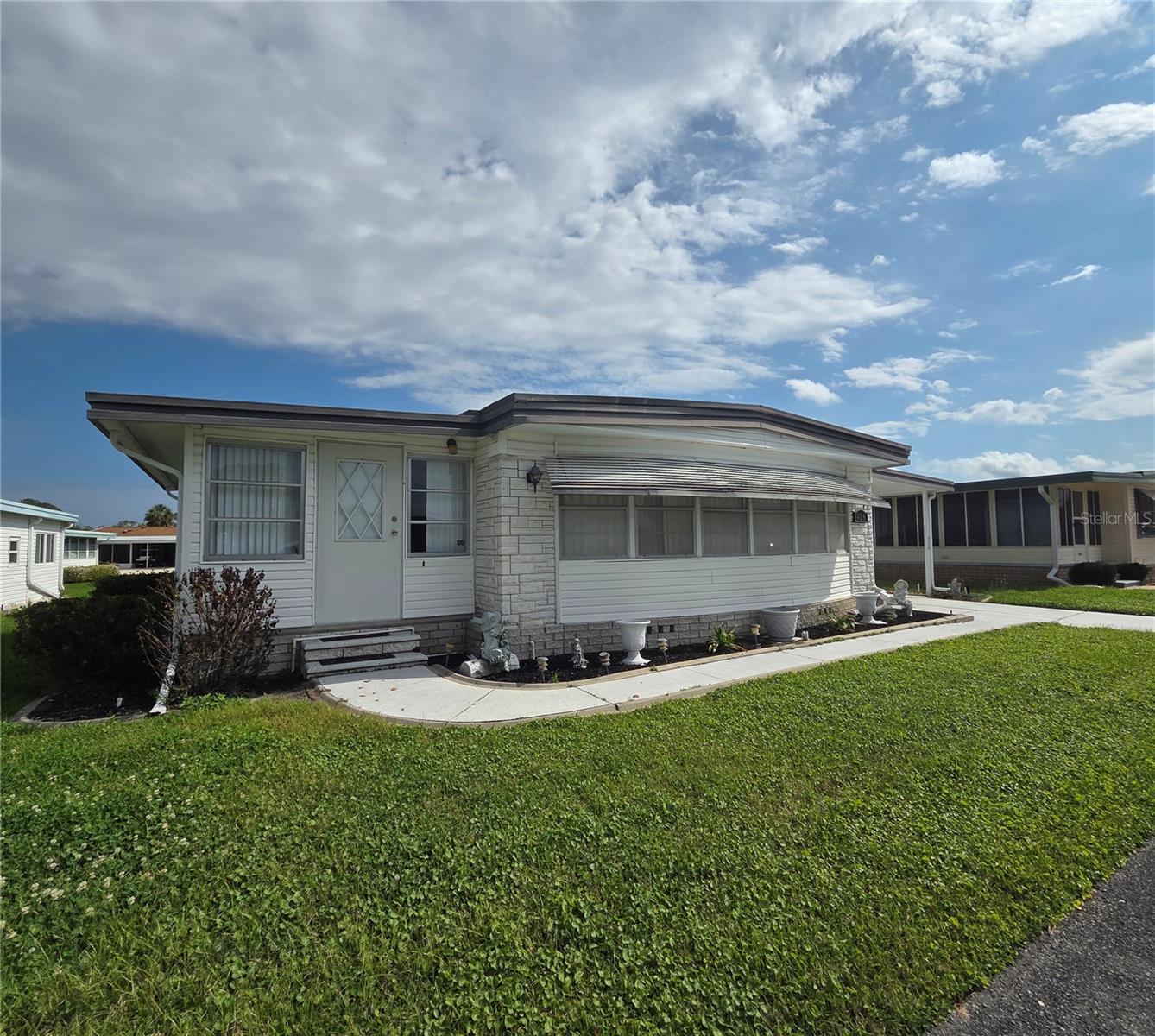 Image 28 of 32 For 426 Hawthorne Boulevard