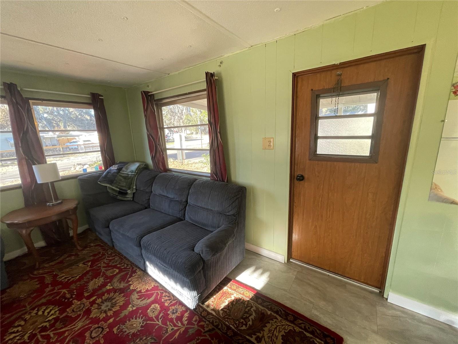 Image 21 of 26 For 1079 7th Boulevard