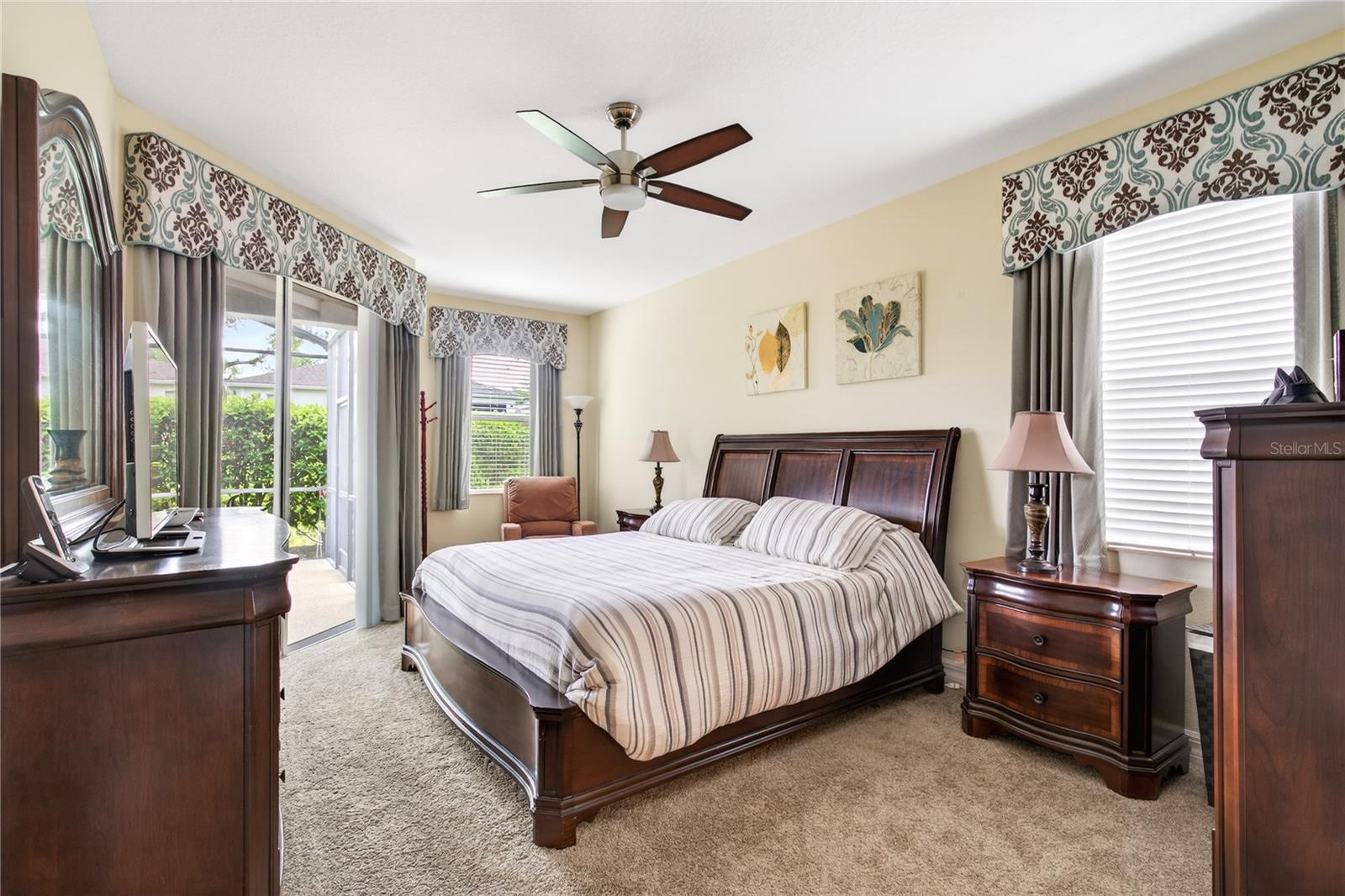 Image 14 of 41 For 3651 Limestone Street