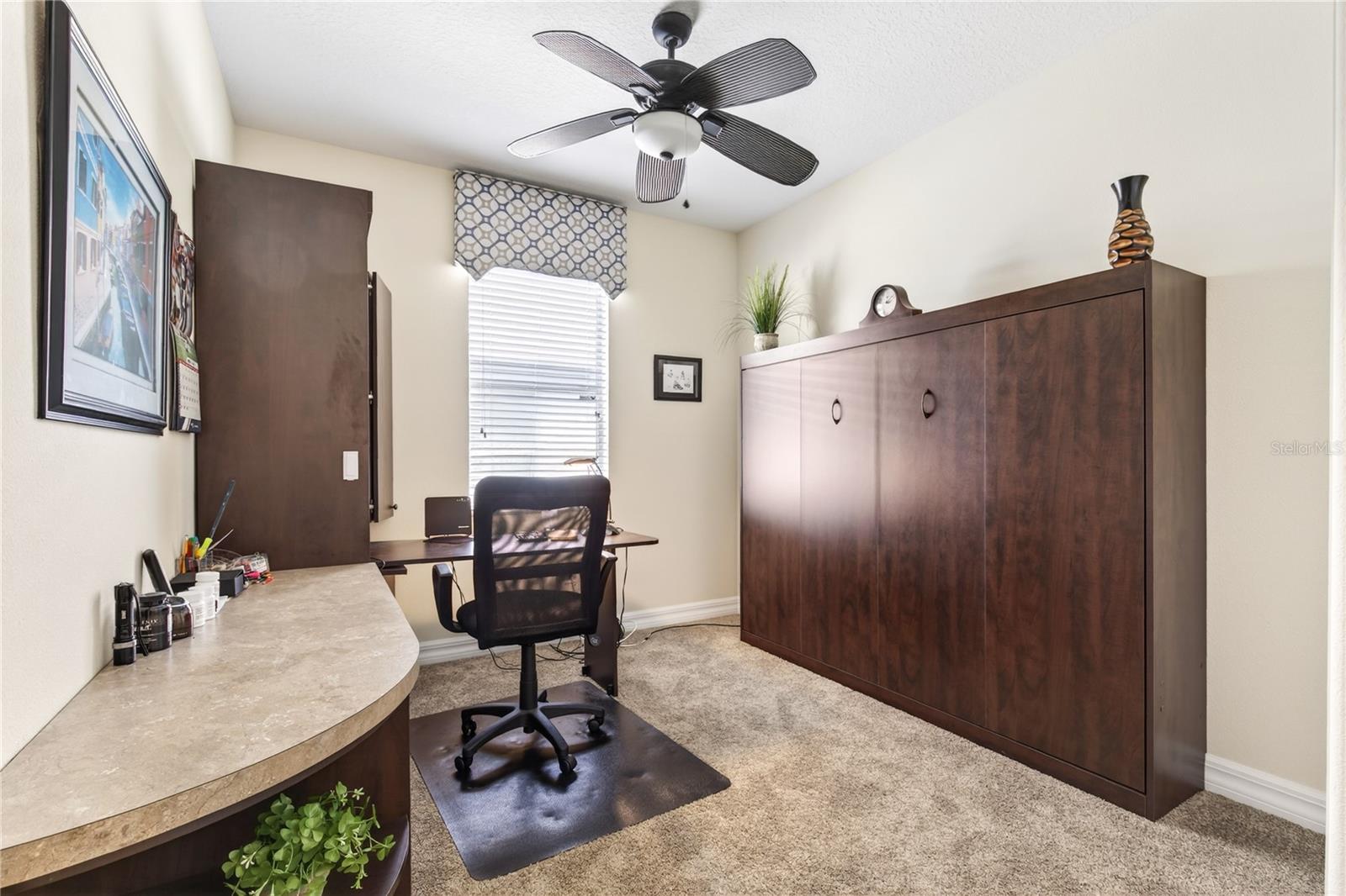 Image 26 of 41 For 3651 Limestone Street