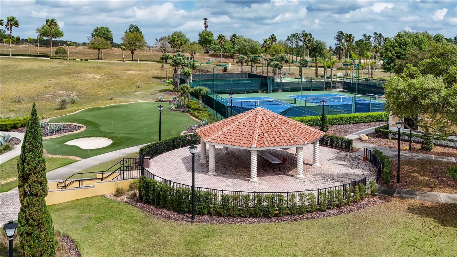 Image 37 of 41 For 3651 Limestone Street